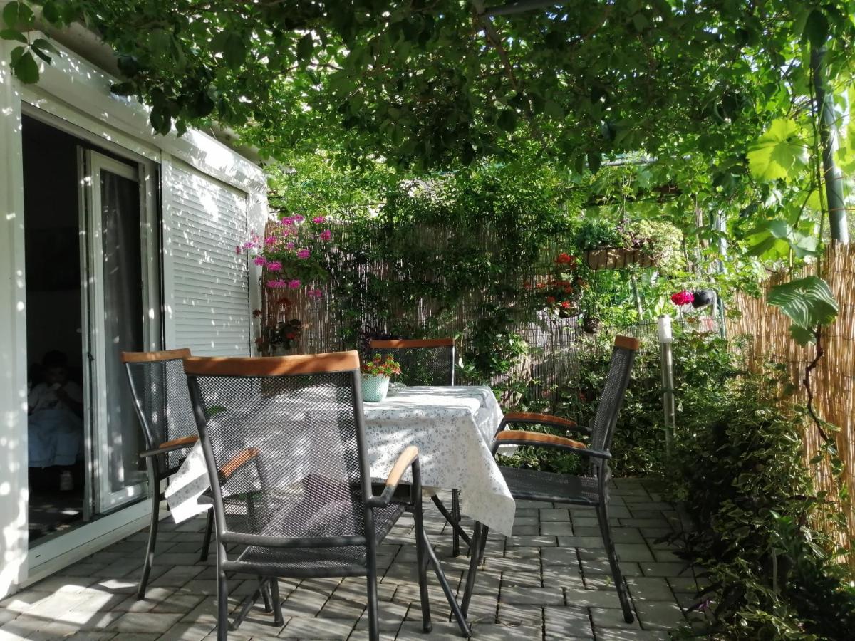 Apartment Golden Dreams Podstrana Exterior photo
